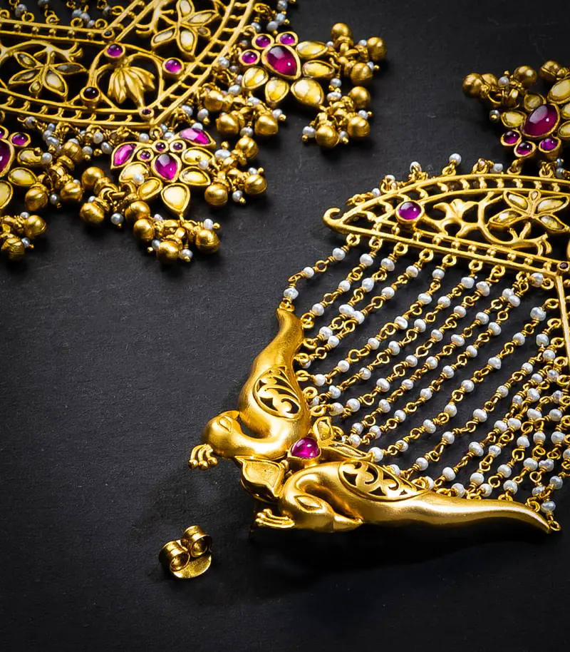 Pearl Mayura Earrings - Master