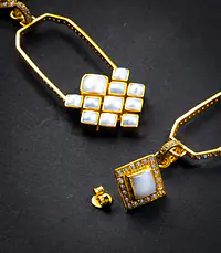 Kayra Pearl Earrings - Master